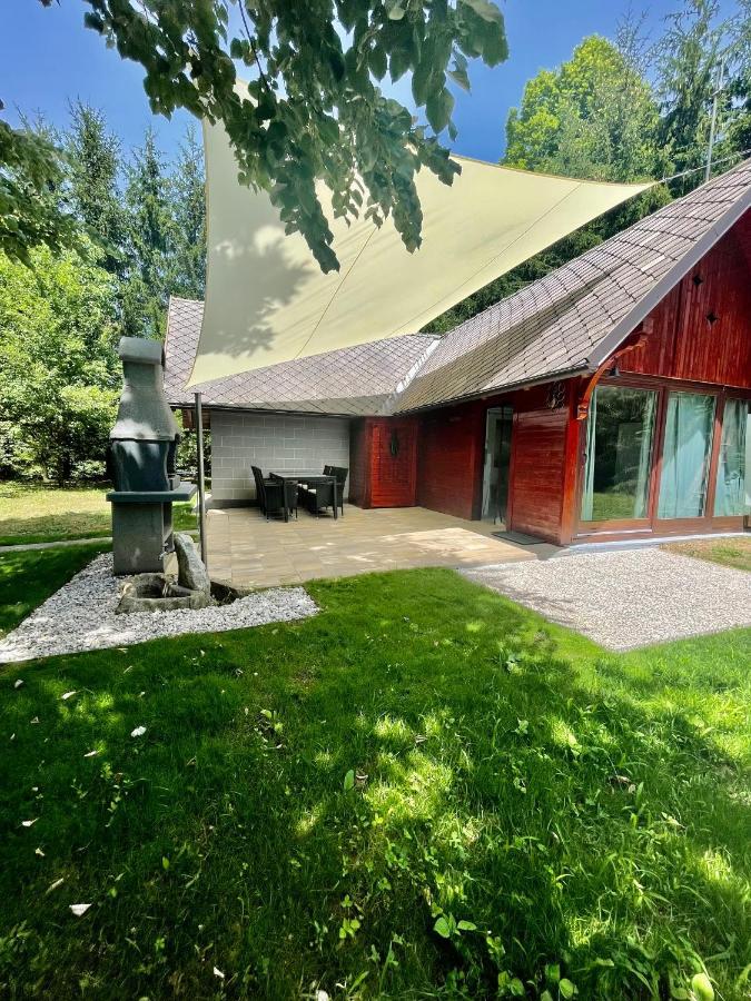 Cebelnk: Sanjska Hisica 4 Km Od Bleda Сasa de vacaciones *